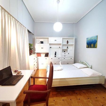 Charm & Comfort Near Petralona Station أثينا المظهر الخارجي الصورة